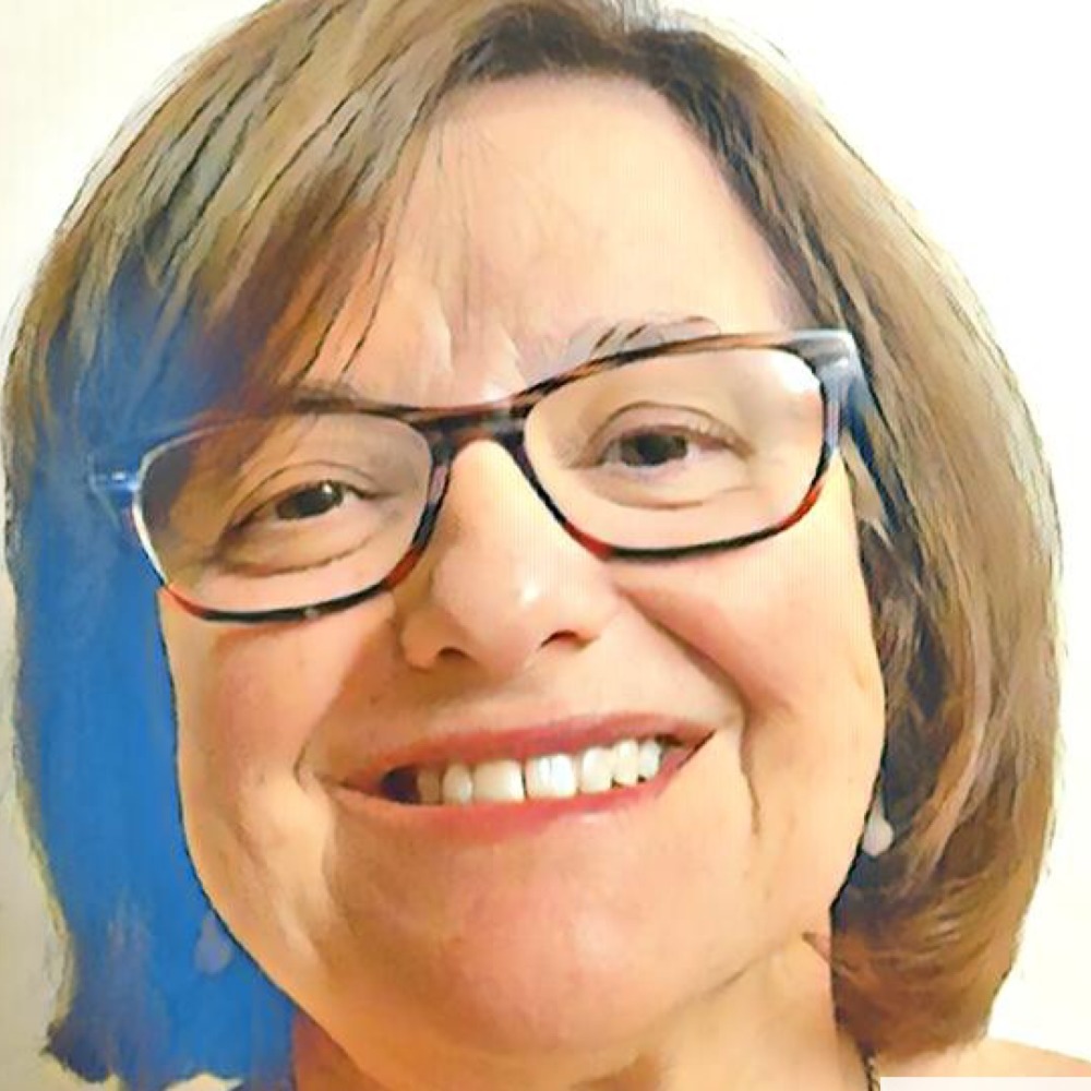 Meet your Posher, Connie